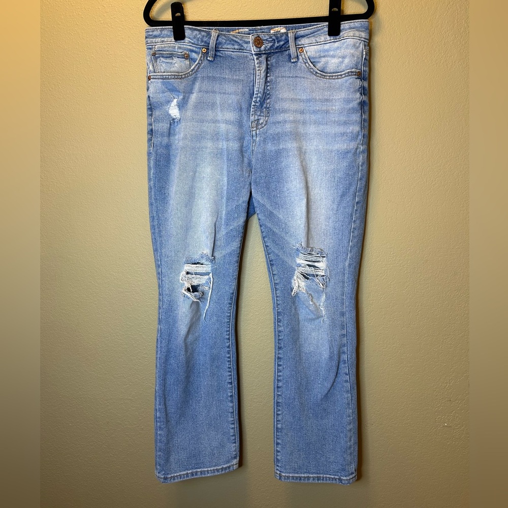 Seven7 Blue Distressed Cropped Women's Jeans